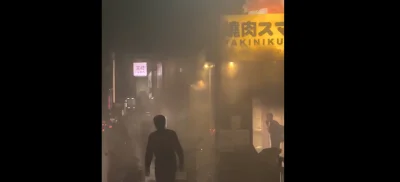 三重燒肉店晚間竄火!多人跳窗逃生 最新統計9人送醫