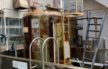 快訊／台南南部發電廠意外！1工人「掉進鹽酸槽」10人吸入性嗆傷