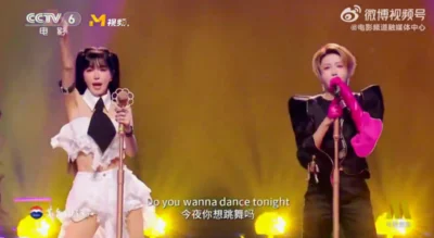 謝金燕爆假唱發聲!還原現場:哪個笨蛋上台不帶麥!