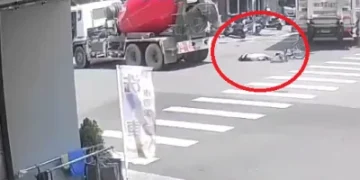 烏日腳踏車與預拌混凝土車擦撞騎士倒地！　幸未再遭碰撞輾壓