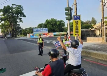 中秋連假車潮將至！鳳山警祭4大交通措施　行人、大型車成防制重點