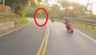 北宜機車過彎不慎摔車！　騎士肋骨骨折腦震盪