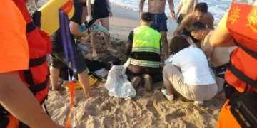 貢寮金沙灣傳溺斃悲劇！61歲男與兒子被海水帶離　兒子游上岸父救起送醫不治