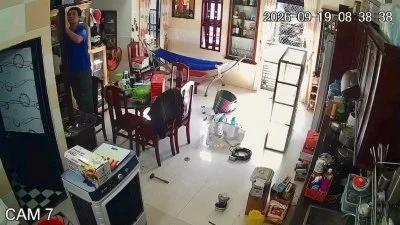 影/驚悚工安意外!越南工人操作切割機突彈飛 「刀片直擊頸部」血流不止身亡