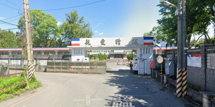 ▲入伍42天就落跑！27歲二兵「病假離營」失聯　逃41天遭通緝起訴（圖／翻攝自GoogleMaps）