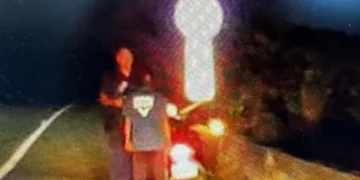 失智老翁深夜騎車誤闖台61線　北港警及時攔下護送返家