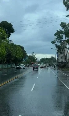 花蓮民間救護車撞兩車釀1死3傷! 疑因天雨路滑失控闖入對向車道釀慘劇