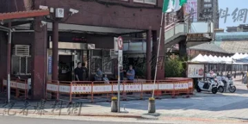 快訊／西門同志酒吧案延燒！網號召紅樓前抗議　北市警急架拒馬戒備