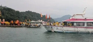 彰化媽遶境首度搭專船巡航日月潭