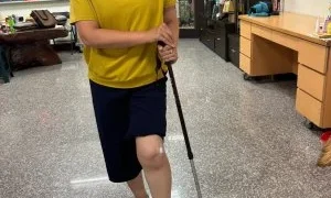 選戰密集拜票中市議員陳雅惠膝蓋積水就醫 PO文向選民致歉
