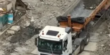 三重球棒隊工地砸車！　行兇後直奔三溫暖遭警方逮捕 