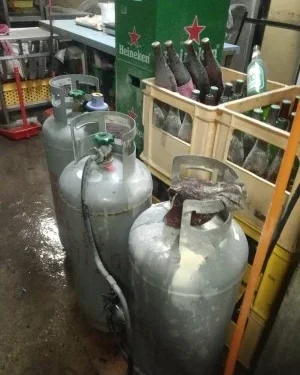 台東餃子館疑似瓦斯氣爆起火! 3人受傷送醫