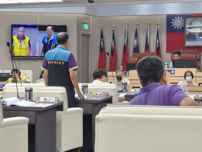 彰市擬調升明年重陽禮金為1000元 市民代表胡再和強力反對