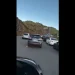 武嶺違停亂象！賓士擋200車、還有人停路中央3小時　警開33張罰單