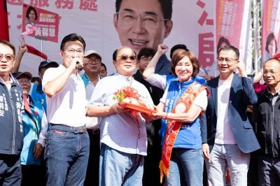 黃馨慧競總成立拚八連霸!盧秀燕、胡志強、江啓臣站台 韓國瑜隔空示警選情危險