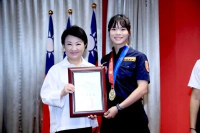 跆拳道4段女警超強!國際賽奪10面獎牌 成台中警局首位女性警技教官