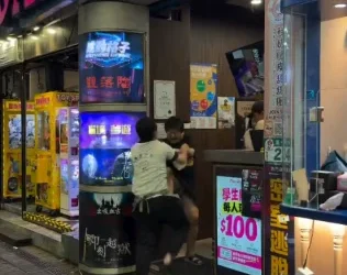 萬華甜甜圈店女客與男店員肢體爆突！　疑女客不耐排隊久候引發