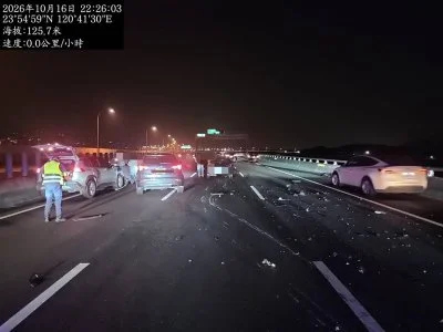 國道3號5車連環車禍! 7人受傷送醫