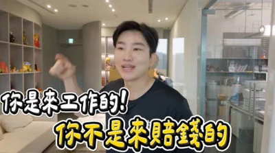 Joeman 26萬未上市電視遭攝影師砸破!他嚇到拿錢賠償