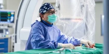 乾燥症不只眼乾口乾! 46歲女突發中風,竟是免疫疾病攻擊腦血管